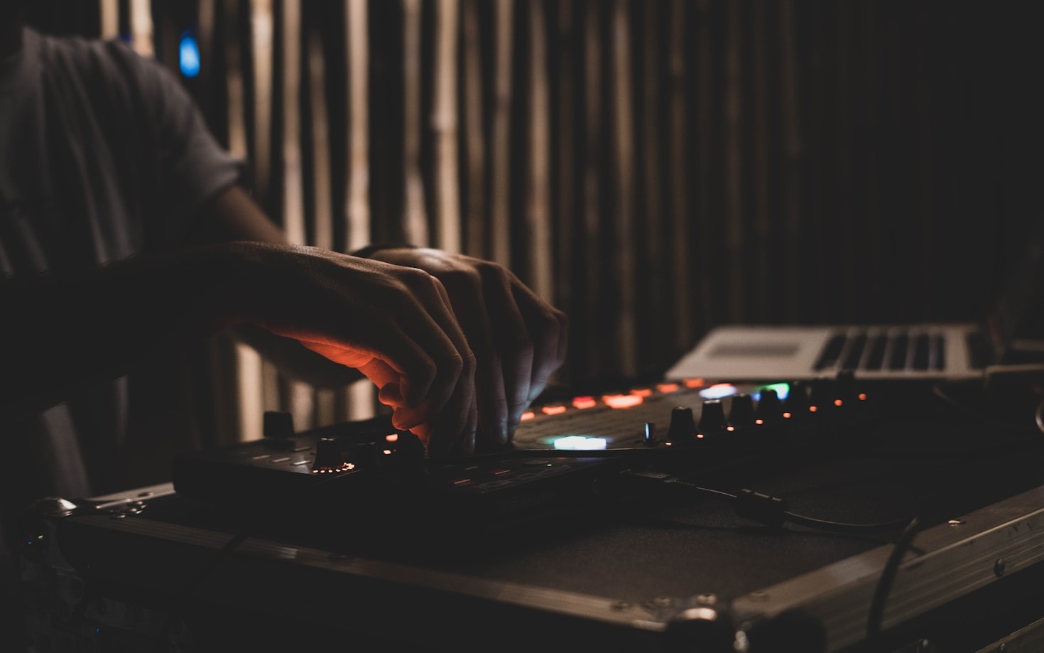 The Art of Mixing: Insights from MR ALLEN